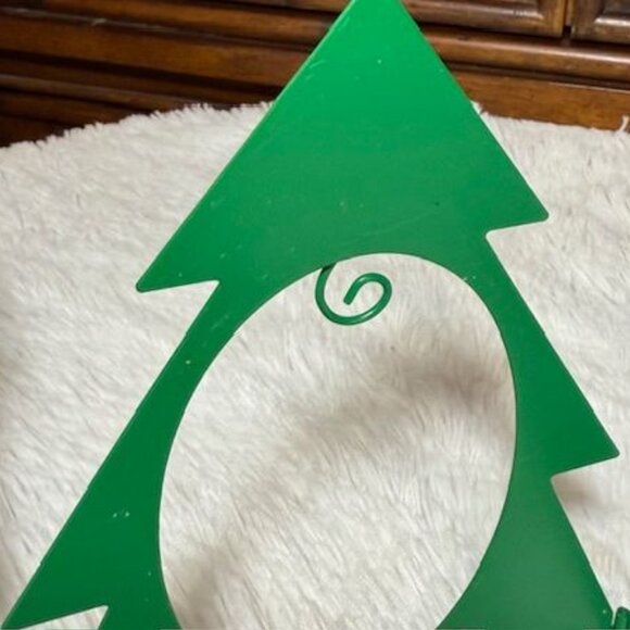 Hallmark Cards Green Metal 3 Christmas Tree Hinged Standing Screen - Picture 6 of 8